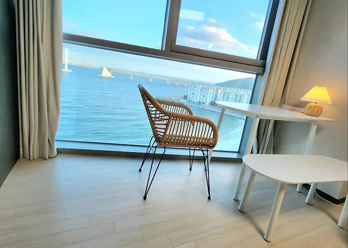 #busan #gwangalli #friendstrip #highfloorview #gwanganbridge Apartamento Ciudad Metropolitana de Busan